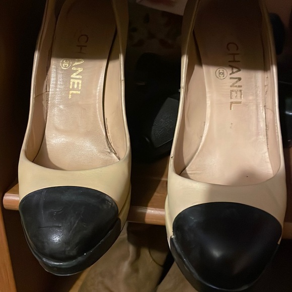 CHANEL Shoes - Picture 1 of 5